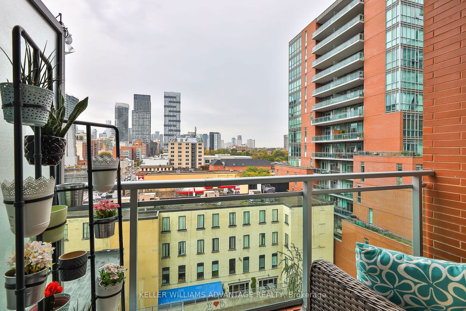 112 George St, unit 729 for sale - image #21