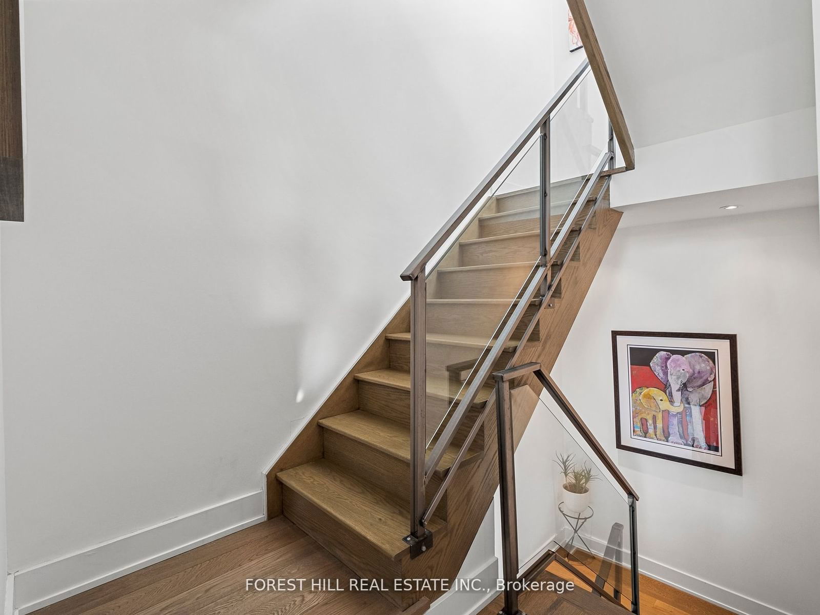 483 Dupont St, unit 112 for sale - image #24