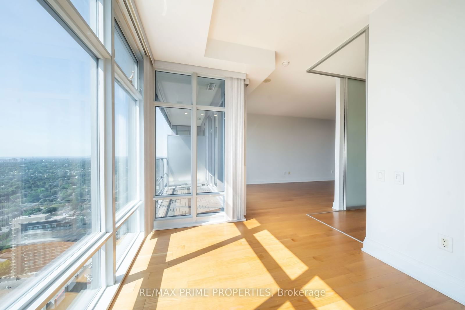 2191 Yonge St, unit 4403 for rent - image #11