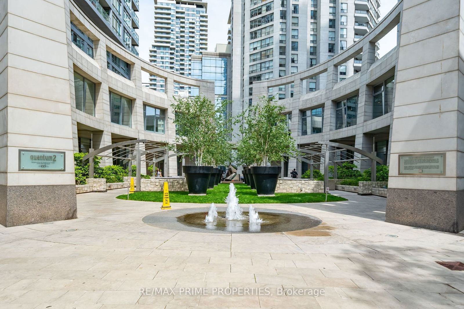 2191 Yonge St, unit 4403 for rent - image #2