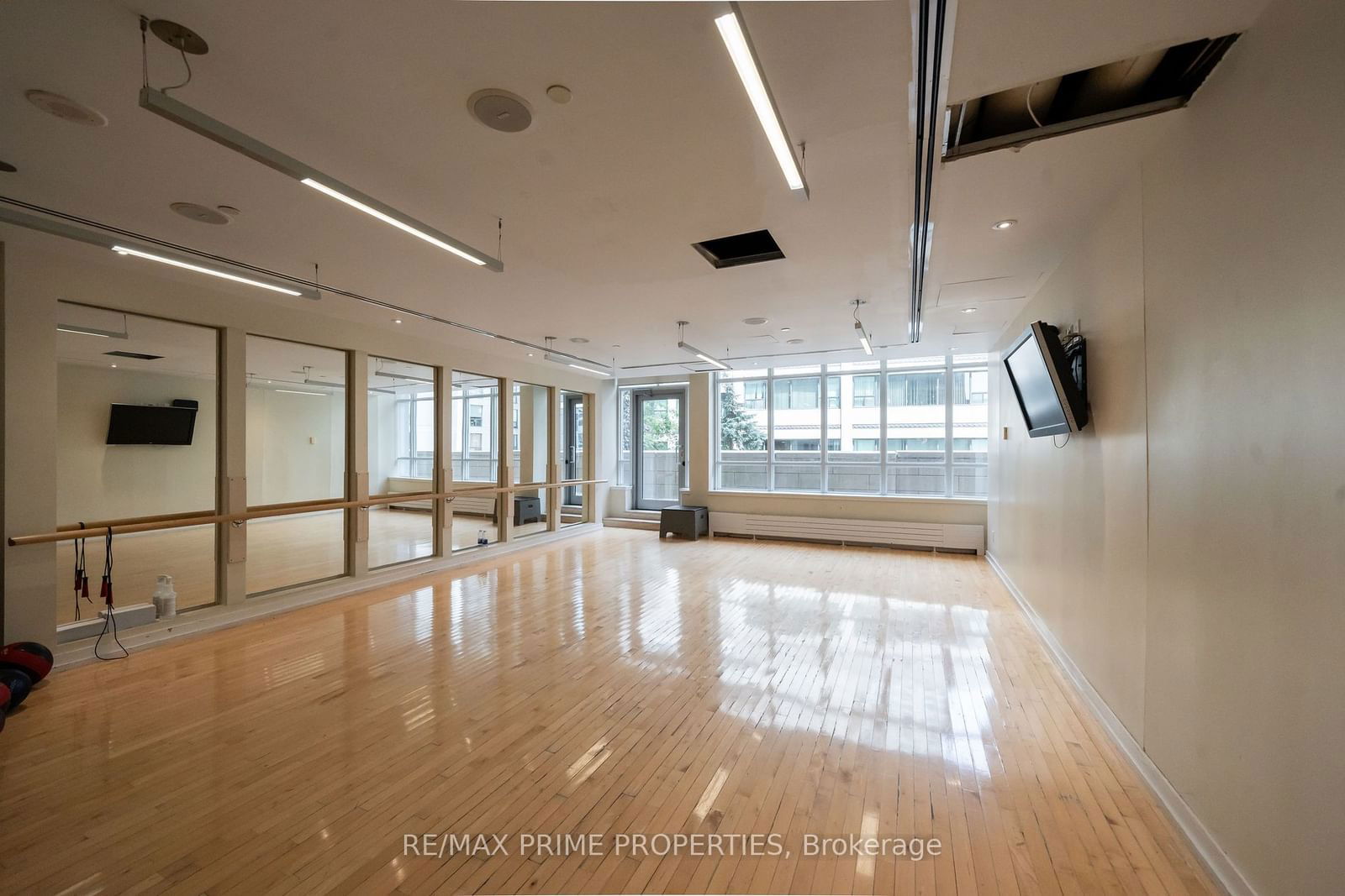 2191 Yonge St, unit 4403 for rent - image #30