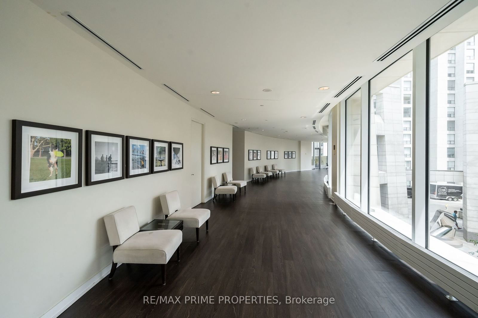 2191 Yonge St, unit 4403 for rent - image #31