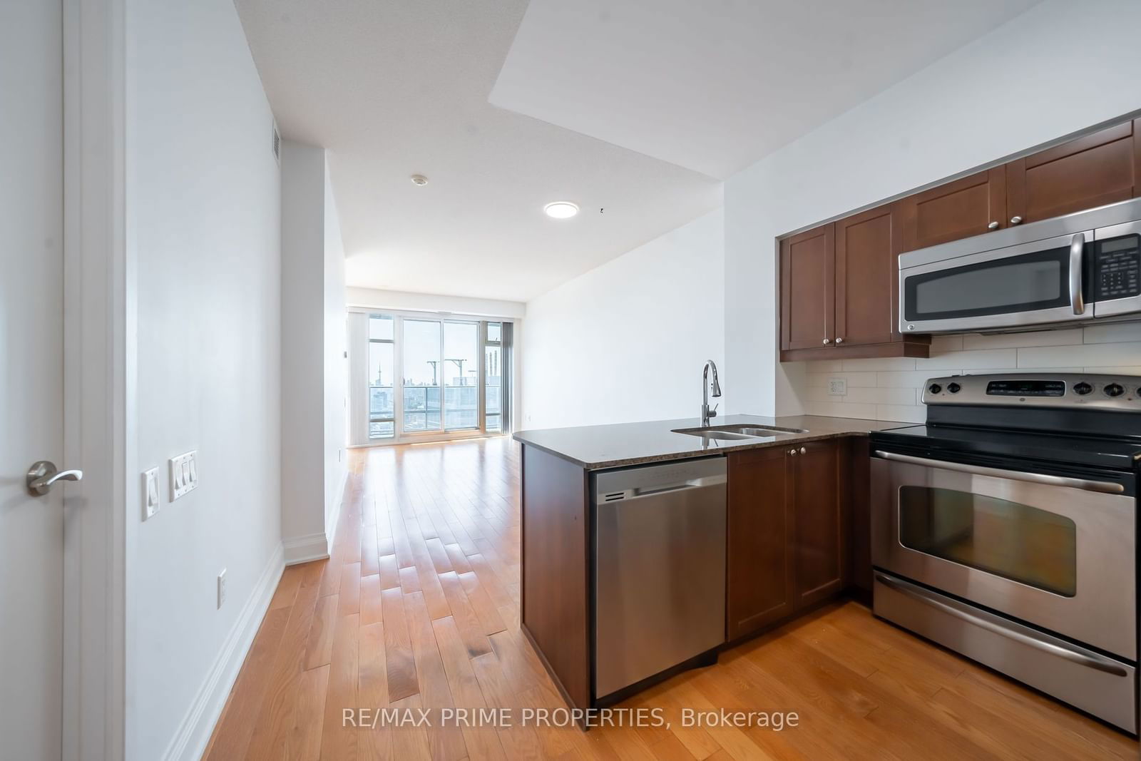 2191 Yonge St, unit 4403 for rent - image #7