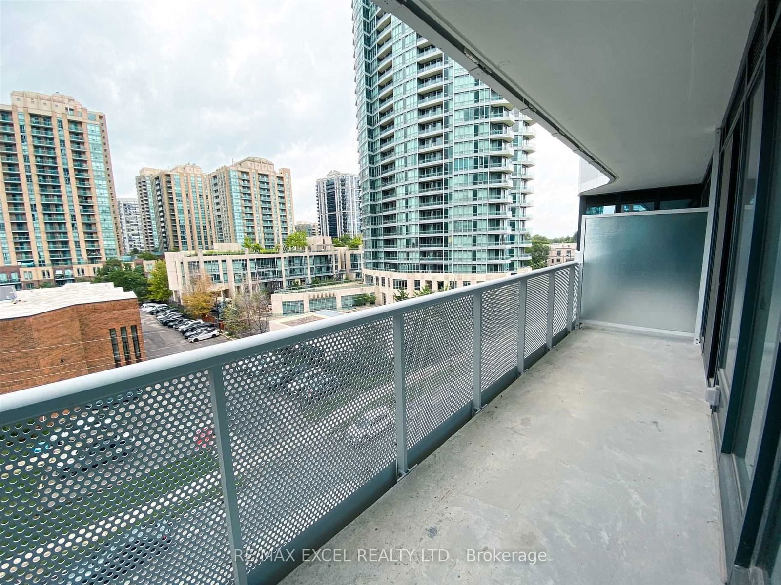 15 Holmes Ave, unit 506 for rent - image #14