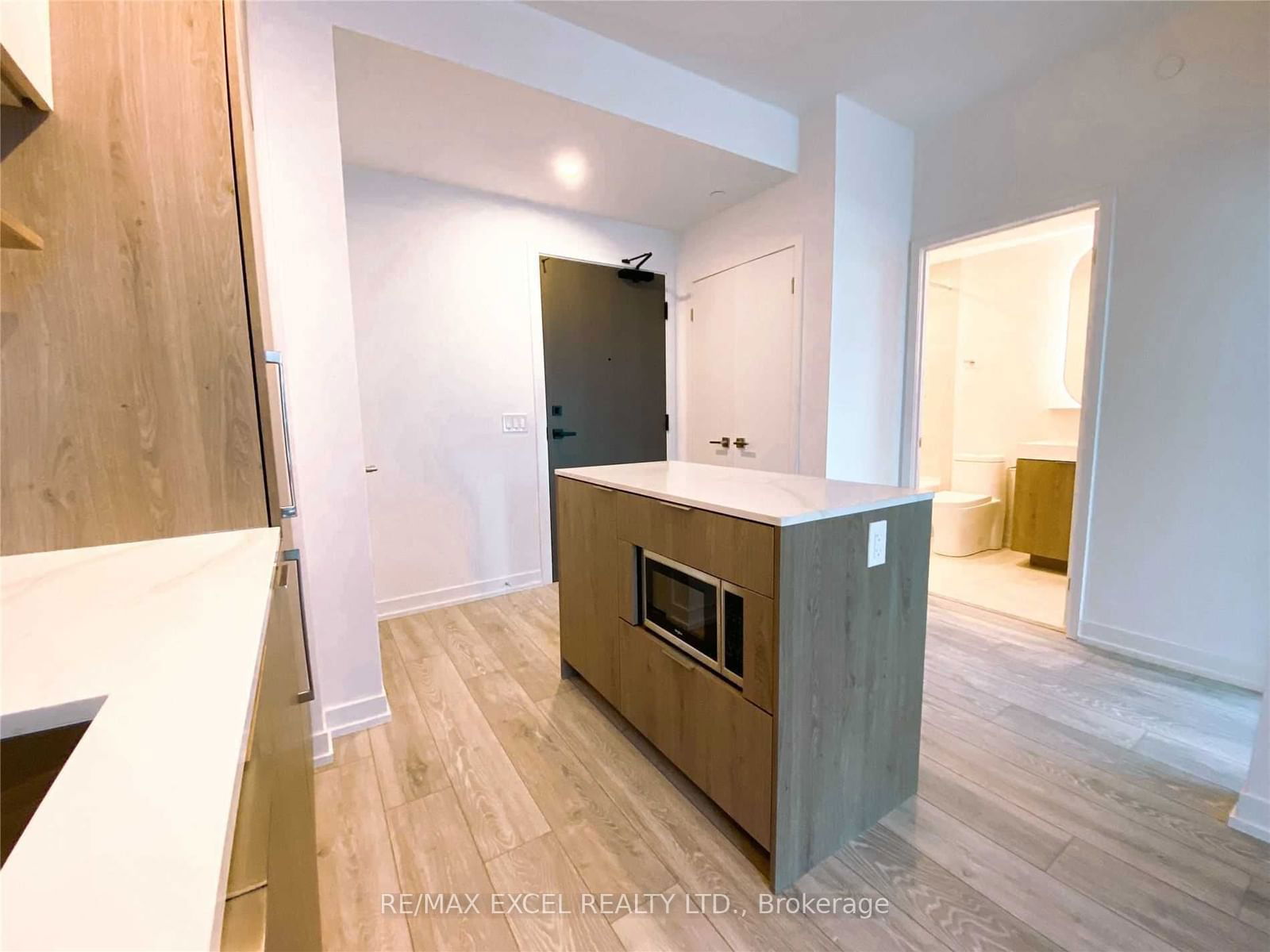 15 Holmes Ave, unit 506 for rent - image #6