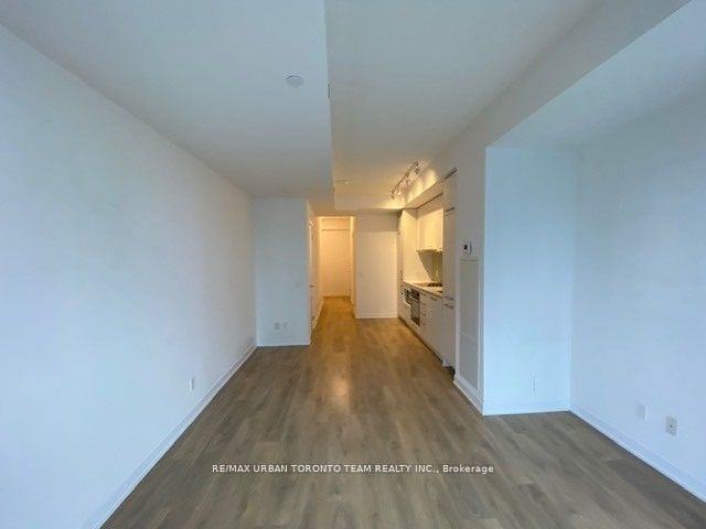 87 Peter St, unit 3311 for rent - image #2