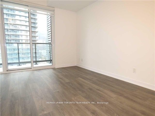 87 Peter St, unit 3311 for rent - image #7