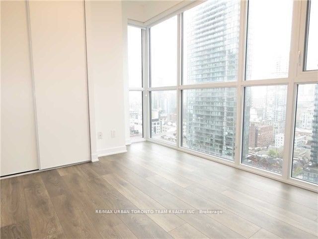 87 Peter St, unit 3311 for rent - image #8