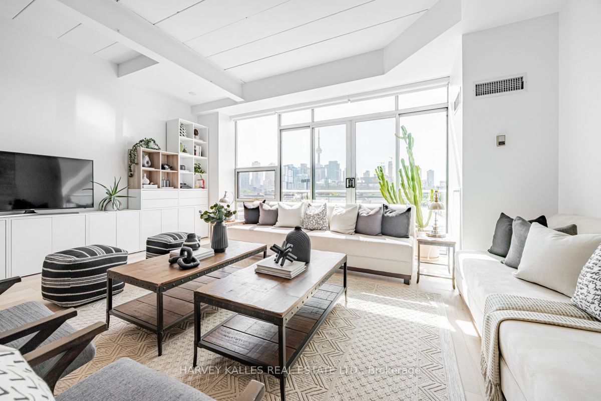 160 Baldwin St, unit 401 for sale - image #11