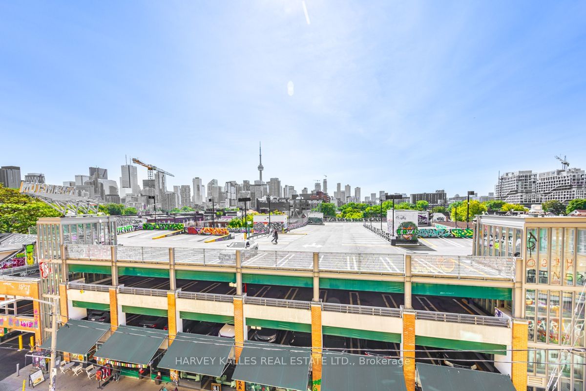 160 Baldwin St, unit 401 for sale - image #25