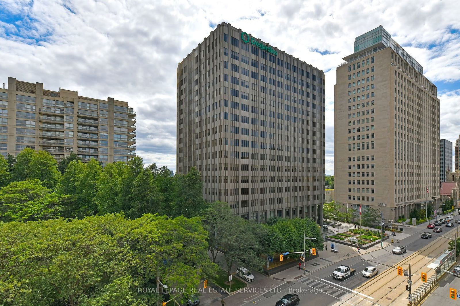 Deer Park Residences, Midtown, Toronto