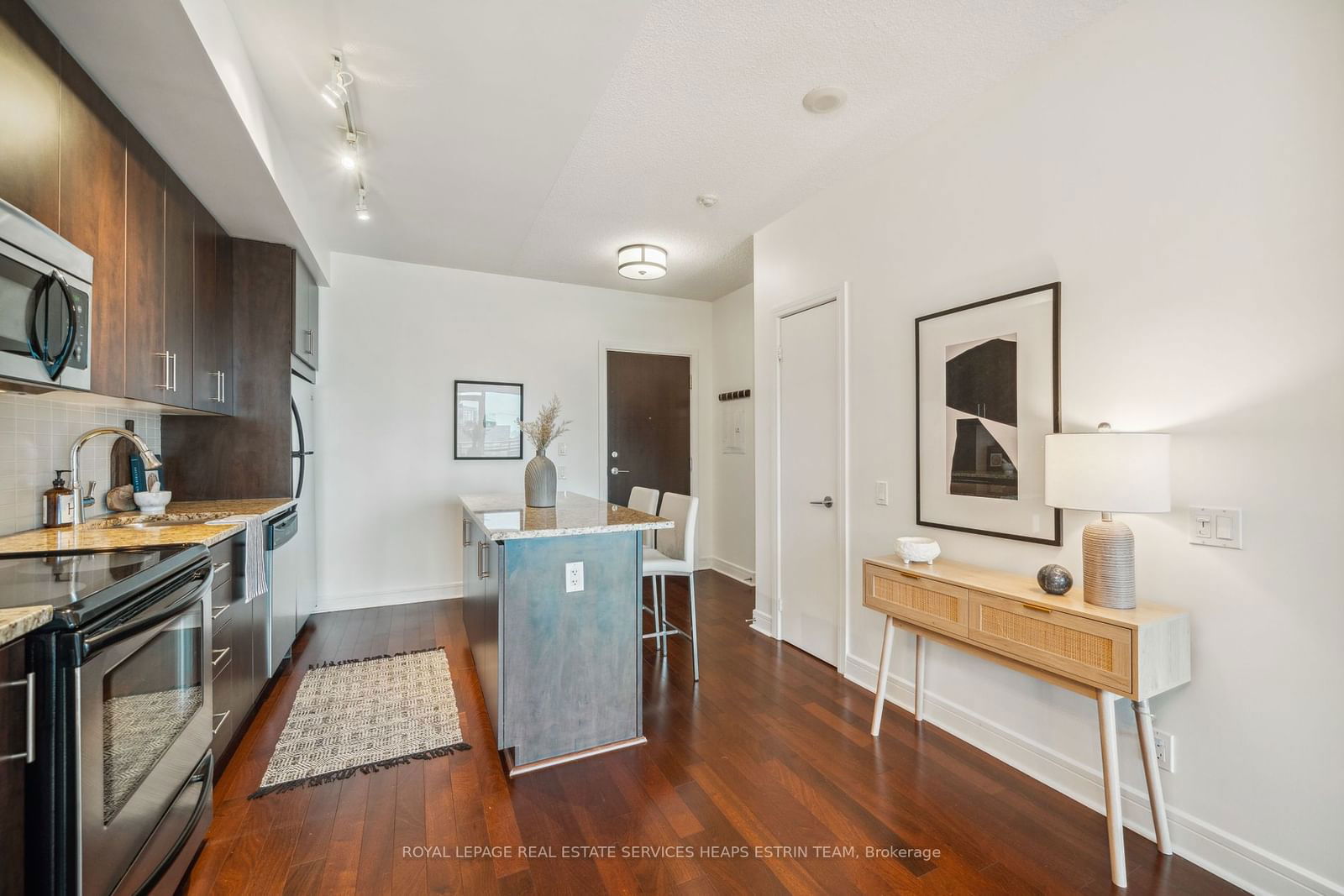 116 George St, unit N1109 for sale - image #7