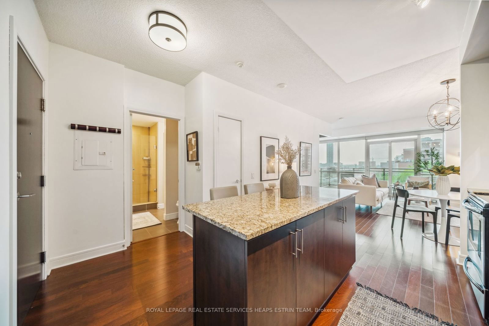 116 George St, unit N1109 for sale - image #8