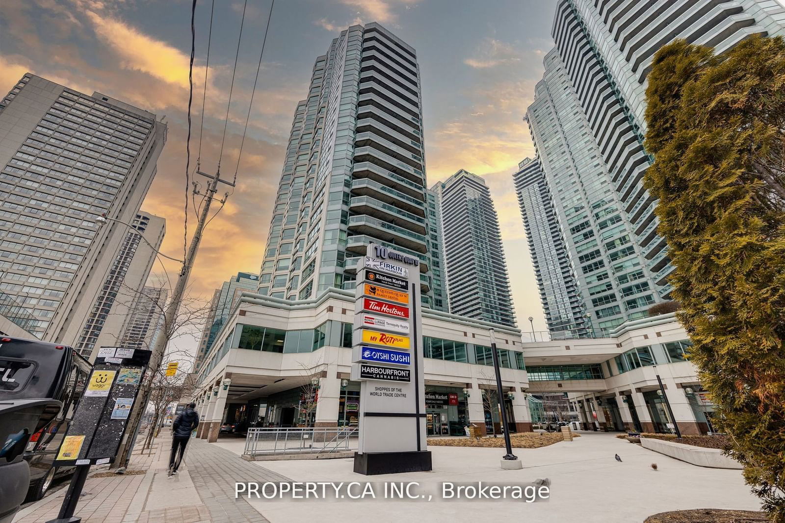 10 Queens Quay W, unit 1006 for sale