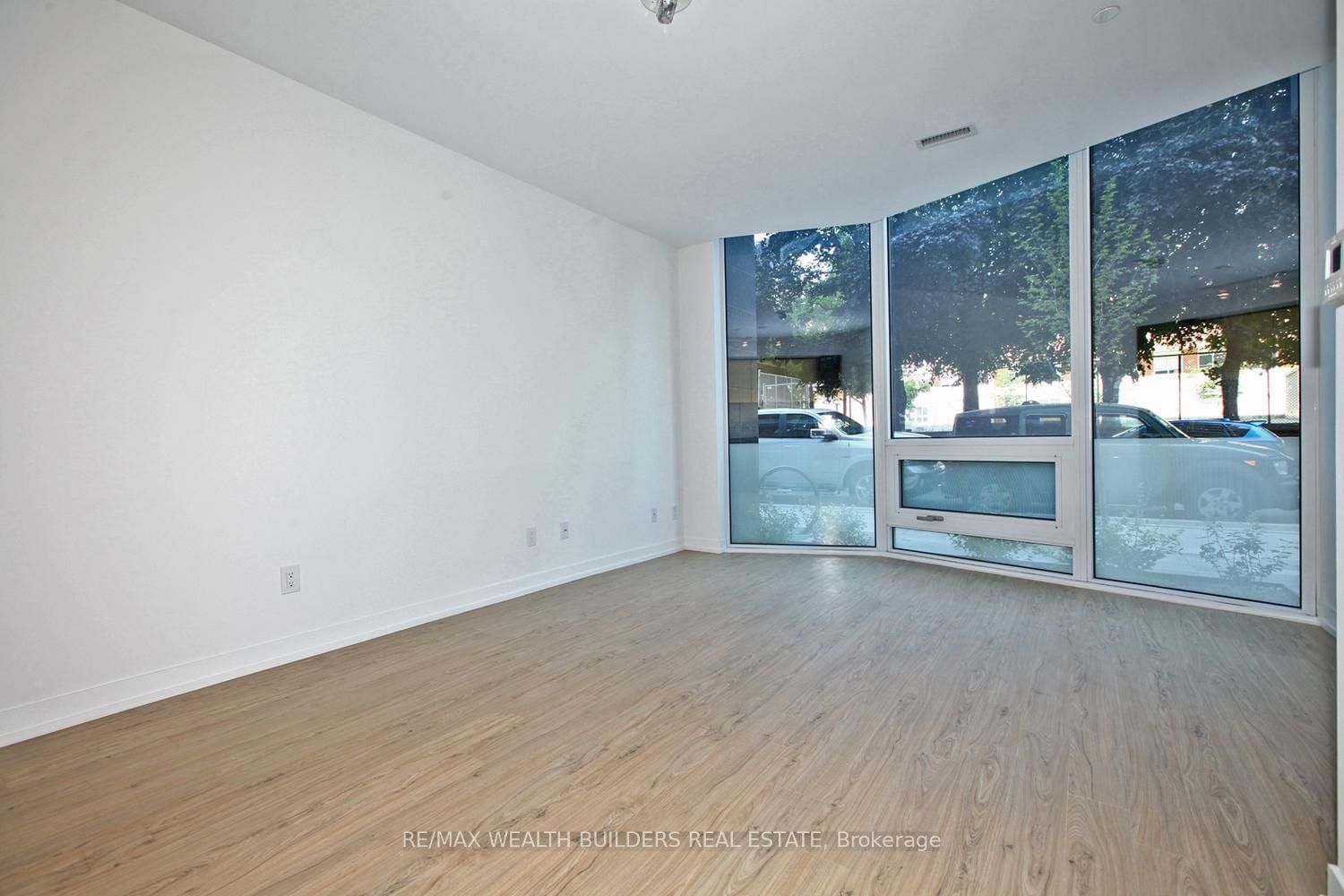 85 Wood St, unit Th02 for rent - image #8