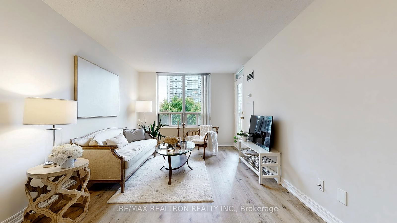 28 Empress Ave, unit 617 for sale - image #16