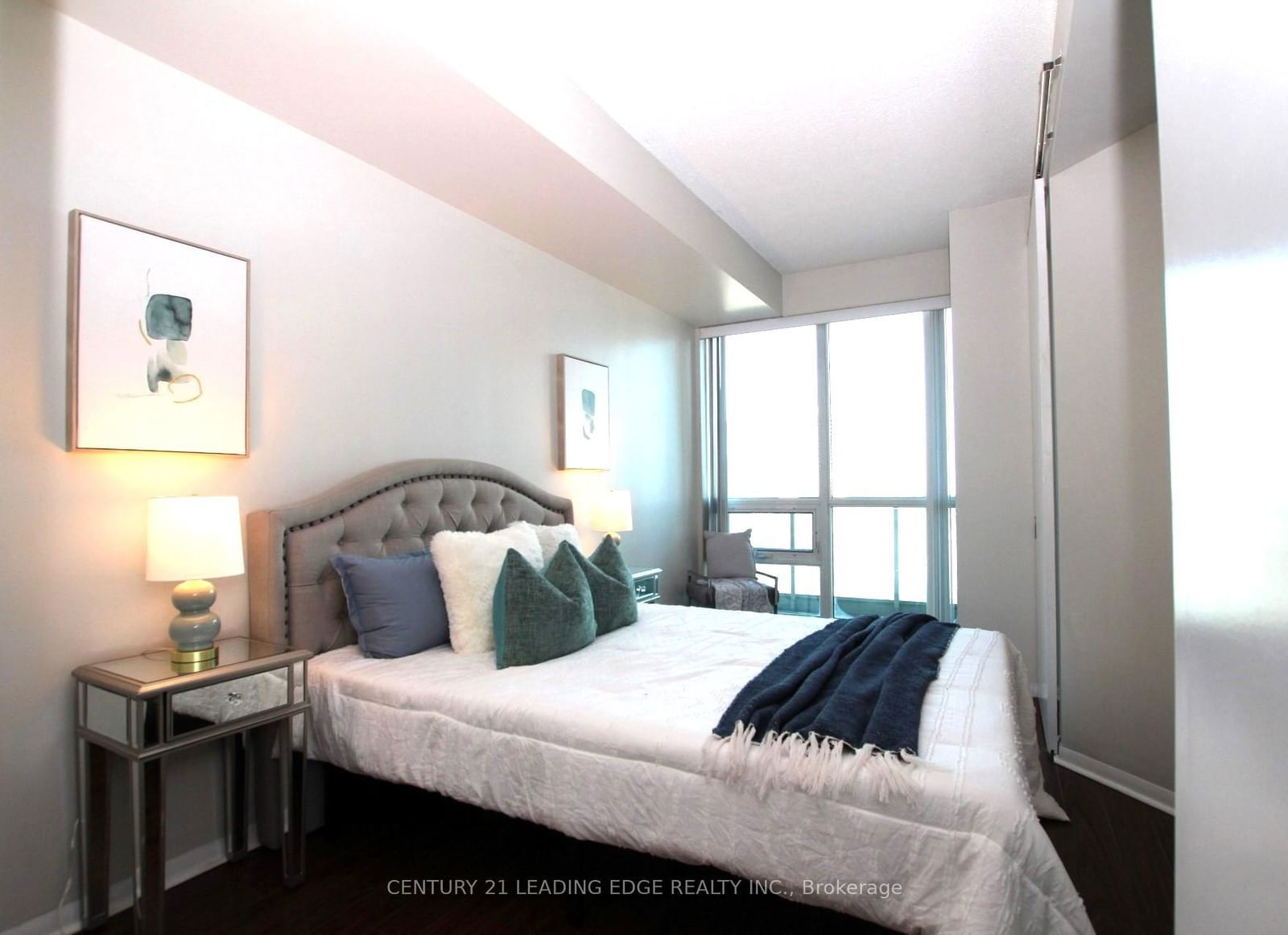 18 Yonge St, unit 1607 for sale - image #22