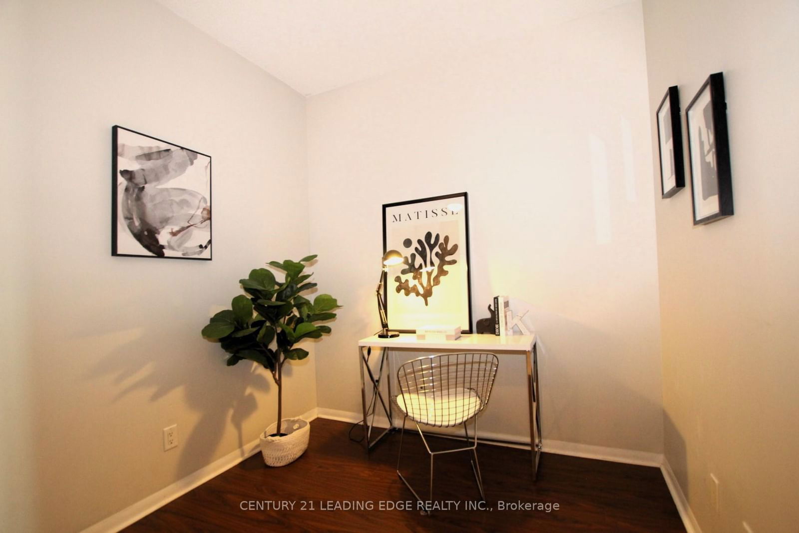 18 Yonge St, unit 1607 for sale - image #29