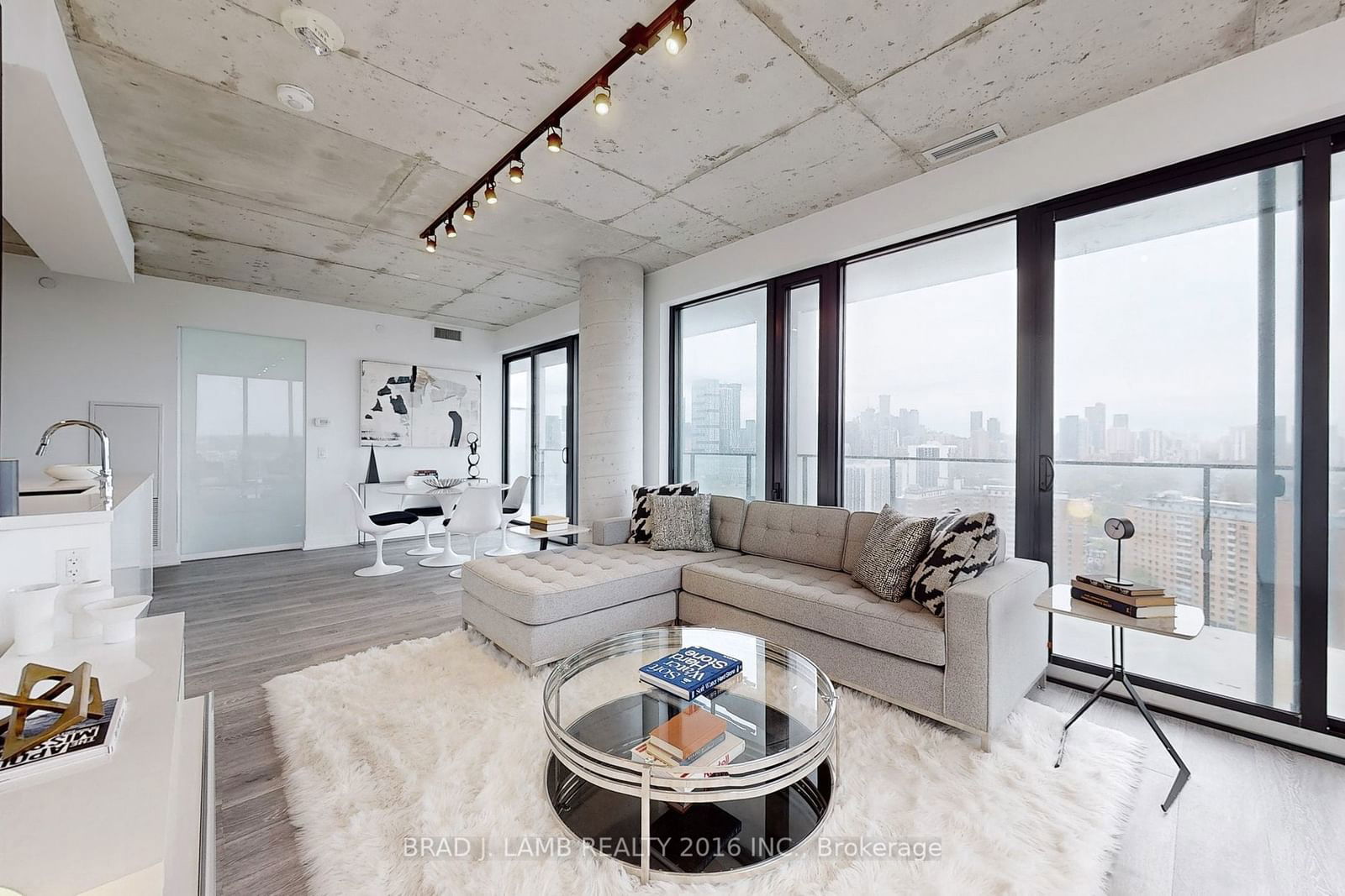 55 Ontario St, unit 2302 for sale - image #4