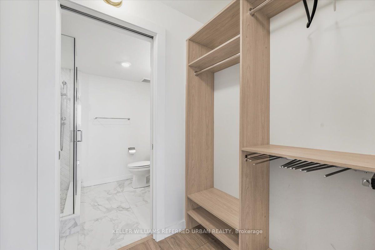 3000 Bathurst St, unit 1401 for sale