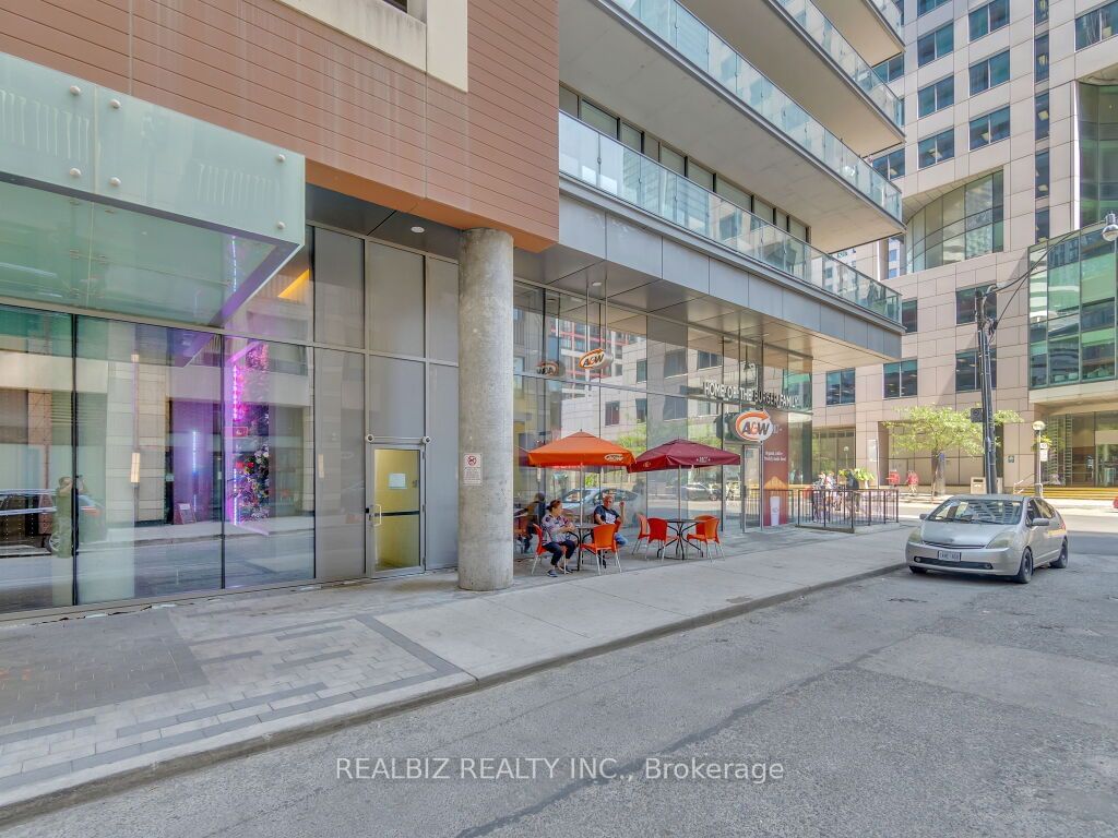 8 Mercer St, unit 1905 for sale - image #3