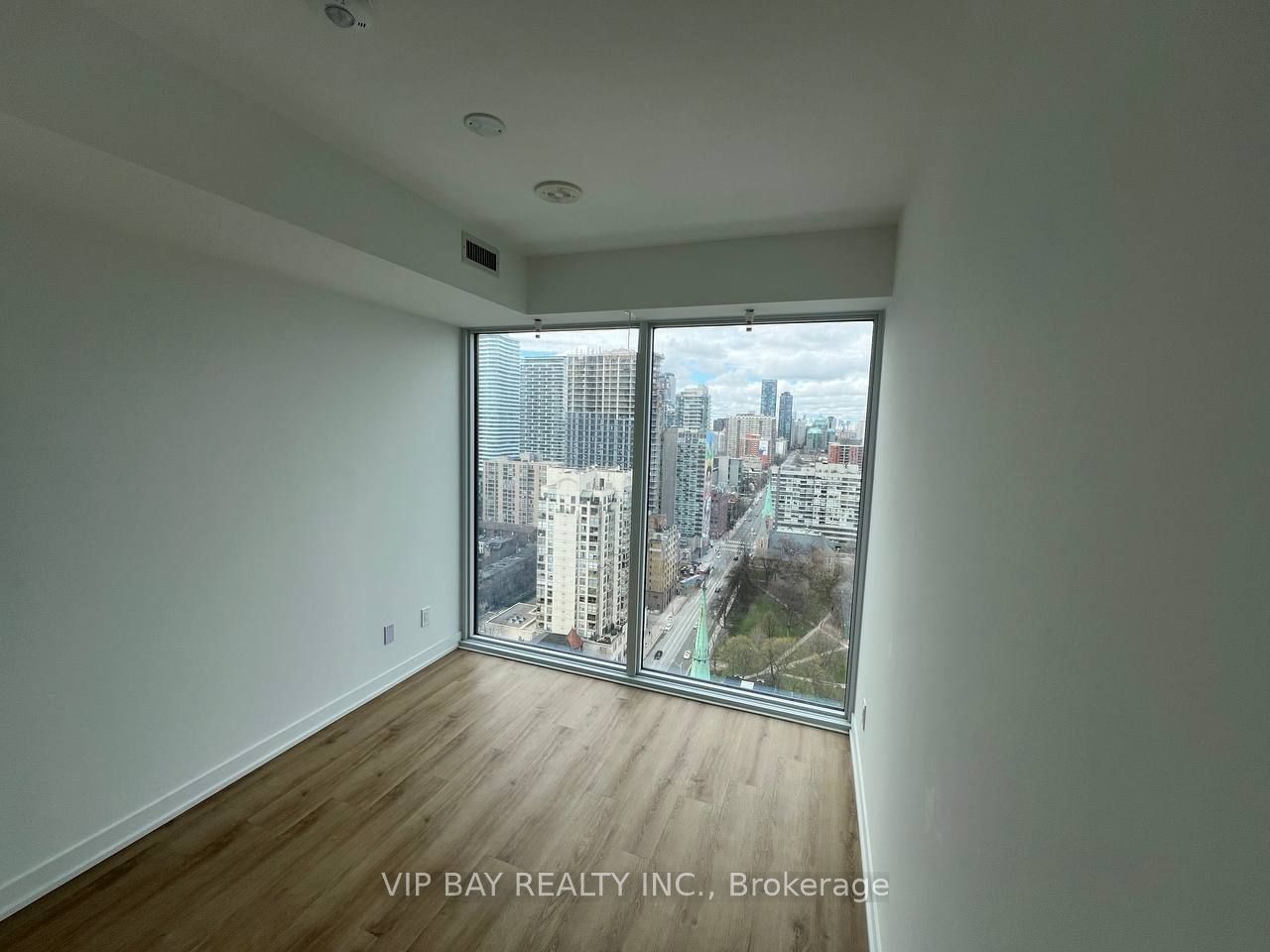 319 Jarvis St, unit 5010 for rent - image #9