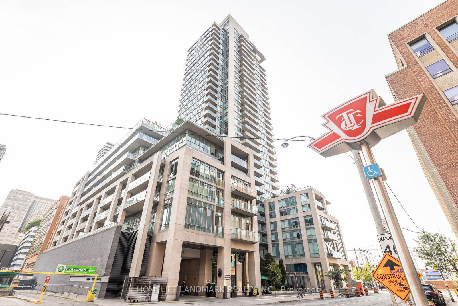 1 Bedford Rd, unit 805 for sale