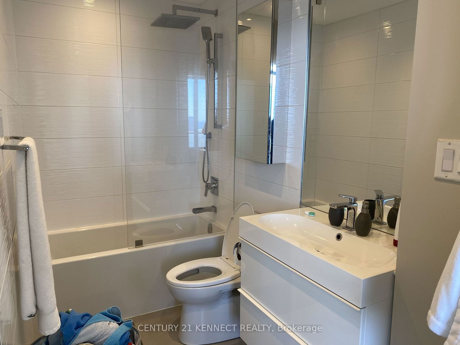 38 Grenville St, unit 4303 for rent - image #9