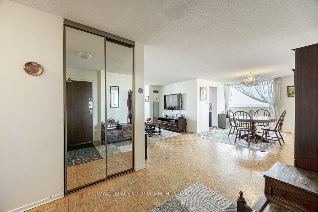 133 Torresdale Ave, unit 1606 for sale - image #4