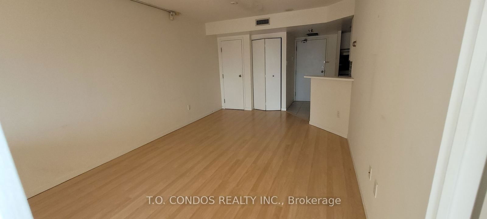 1001 Bay St, unit 2002 for rent