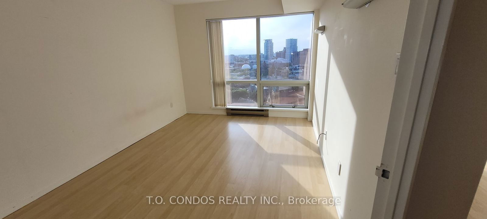 1001 Bay St, unit 2002 for rent