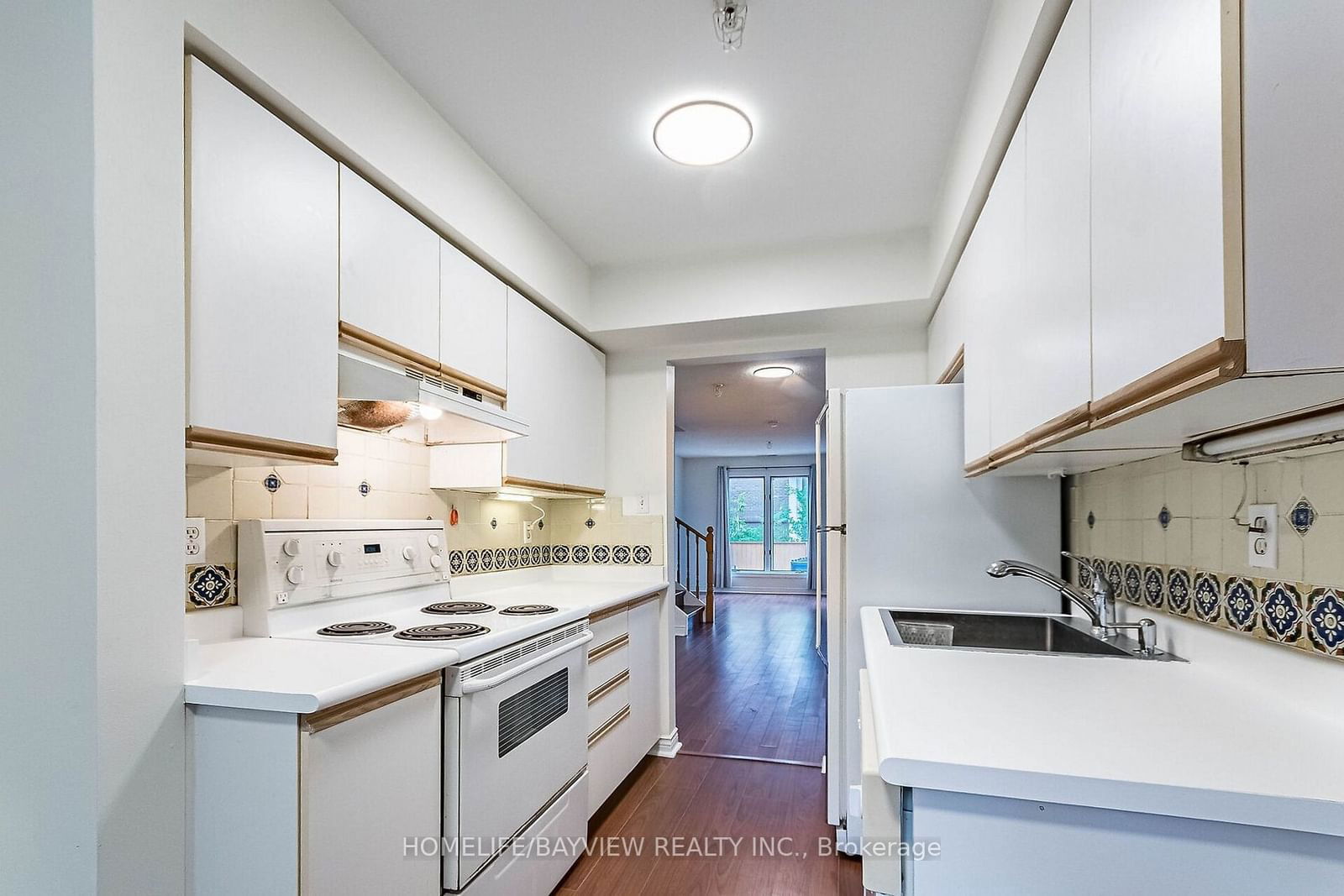 217 St George St, unit 2 for sale