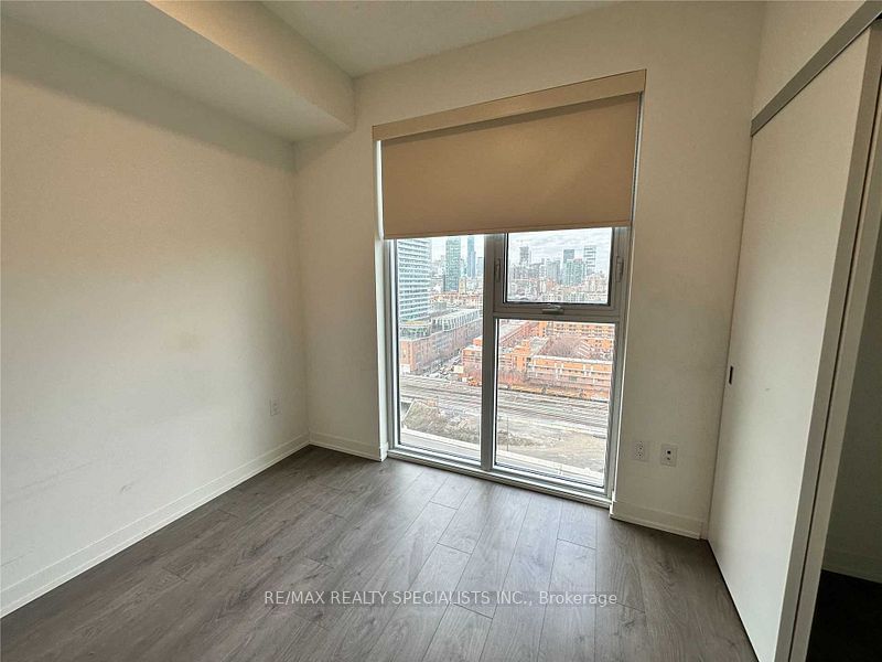 20 Richardson St, unit 1309 for rent - image #3