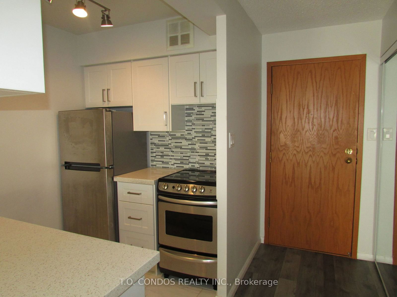 44 St Joseph St, unit 1417 for rent - image #2