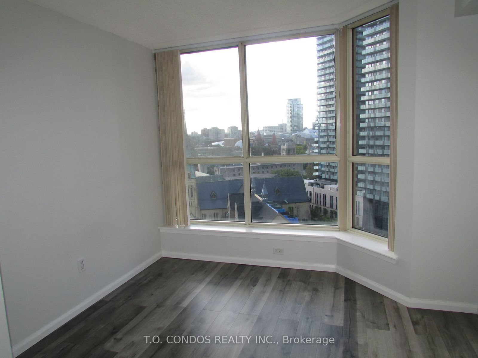 44 St Joseph St, unit 1417 for rent - image #7