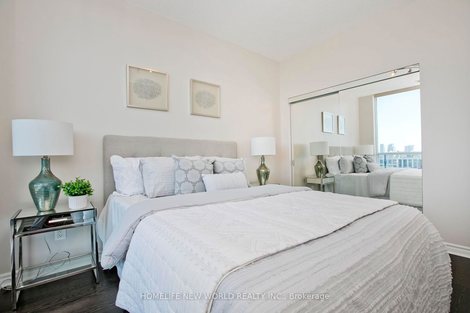 2885 Bayview Ave, unit 807 for sale - image #16