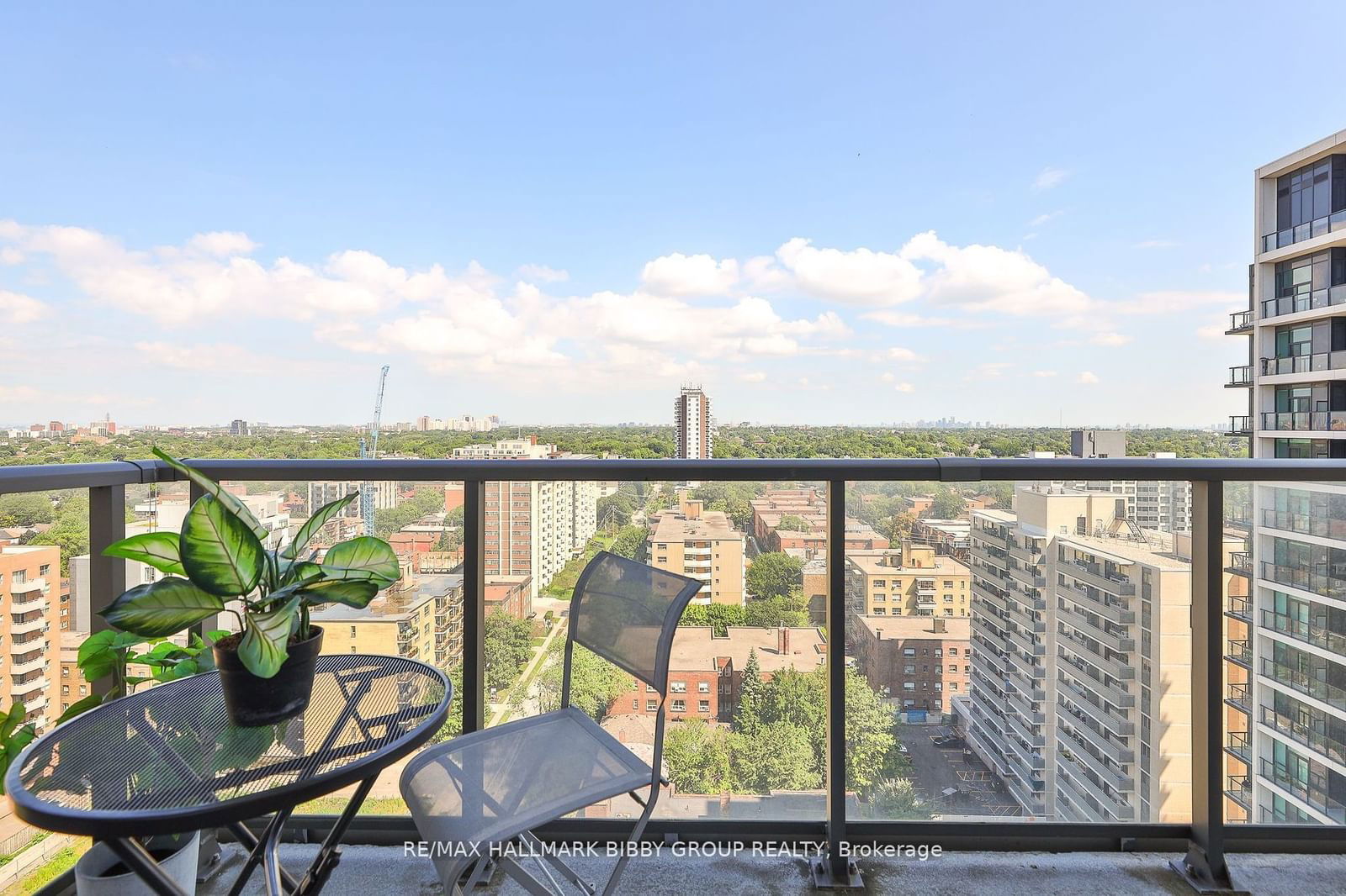 530 St Clair Ave W, unit 1603 for sale