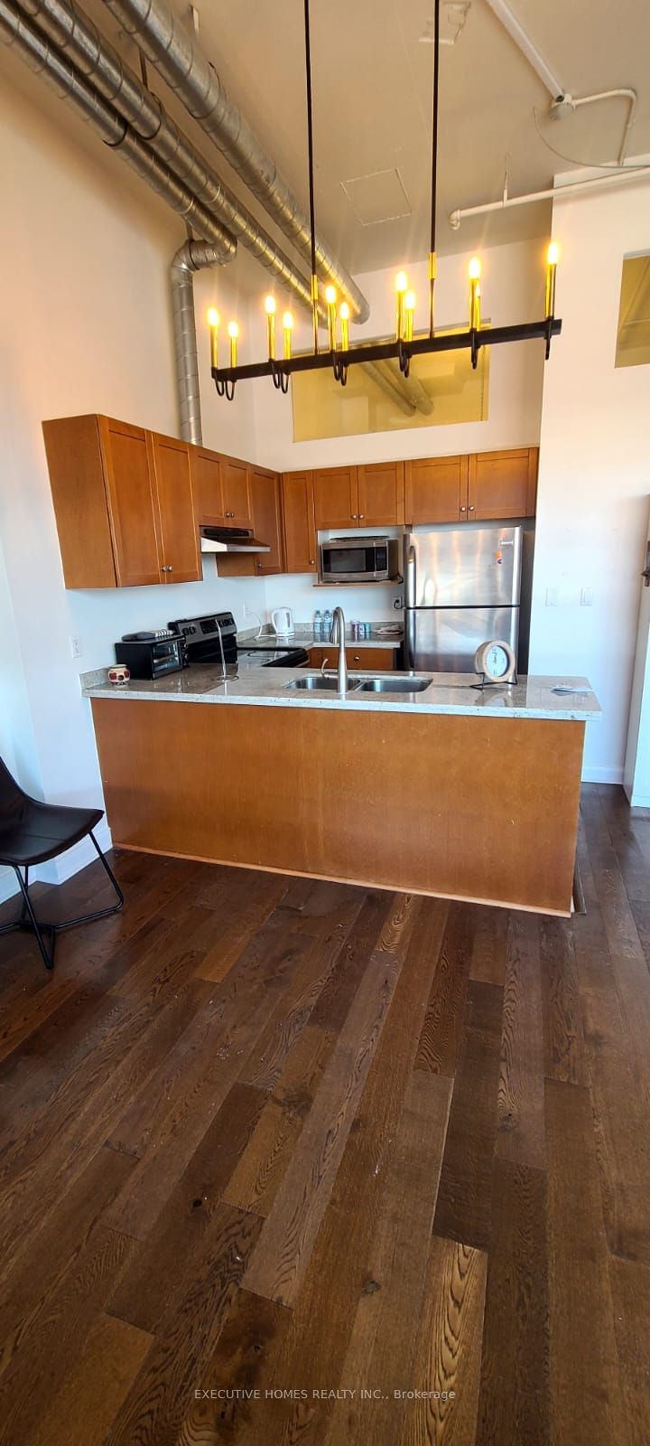 700 King St W, unit 1004 for rent - image #7