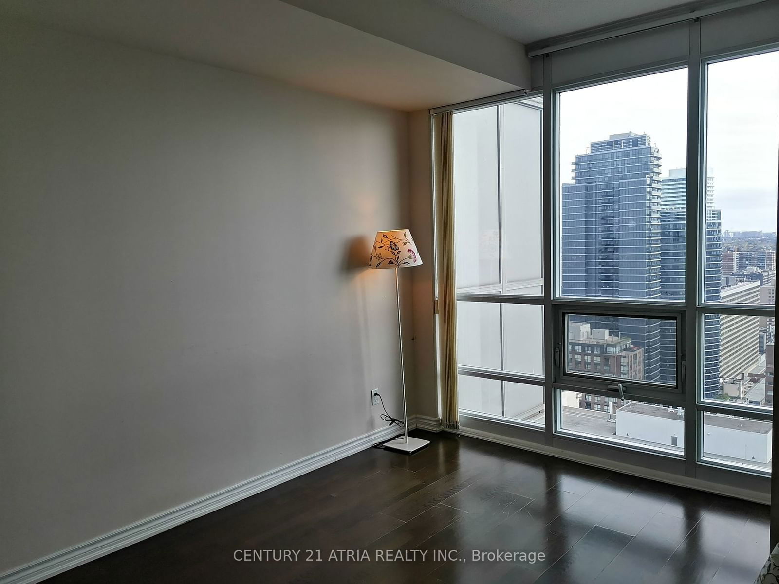 761 Bay St, unit 3203 for rent - image #5