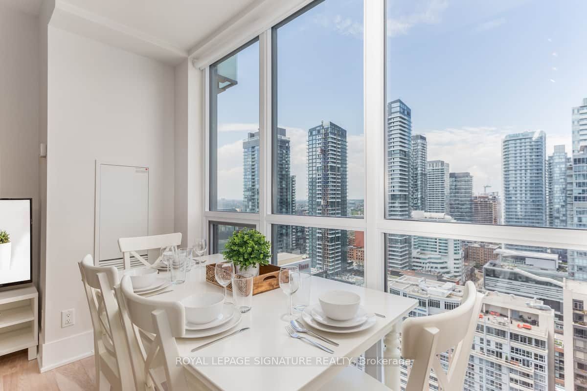 300 Front St, unit 2904 for sale