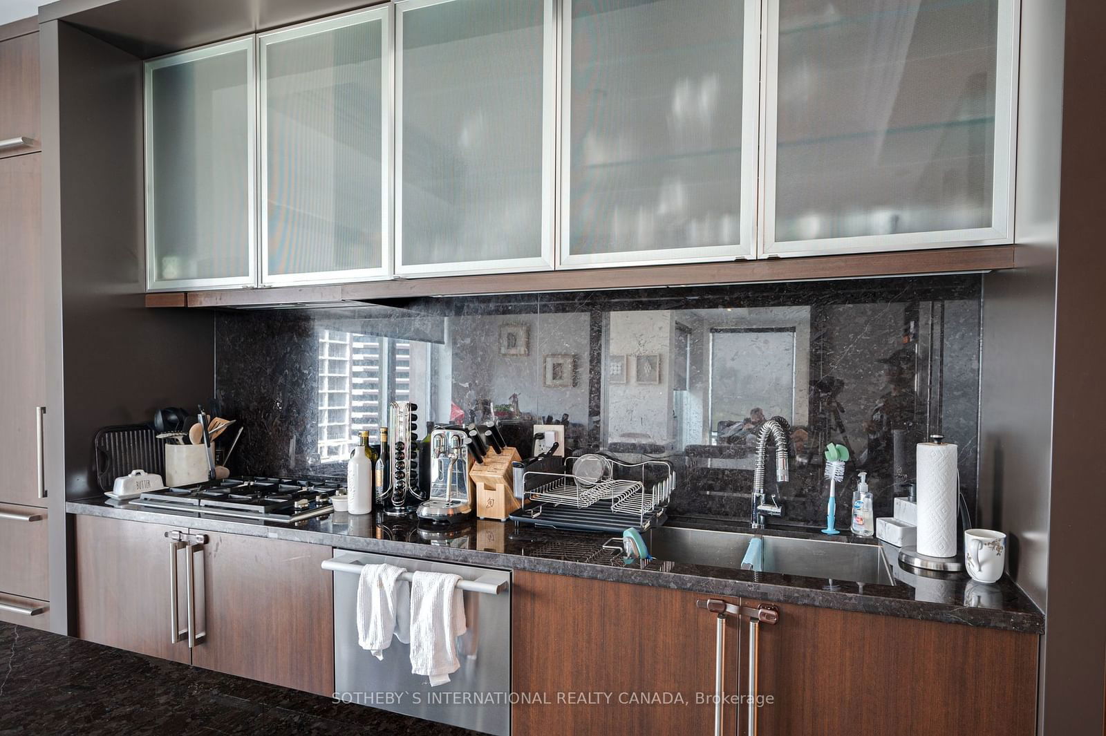 80 Yorkville Ave, unit 1402 for rent - image #19