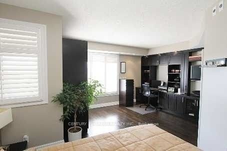 28 Stadium Rd, unit 137 for rent - image #5