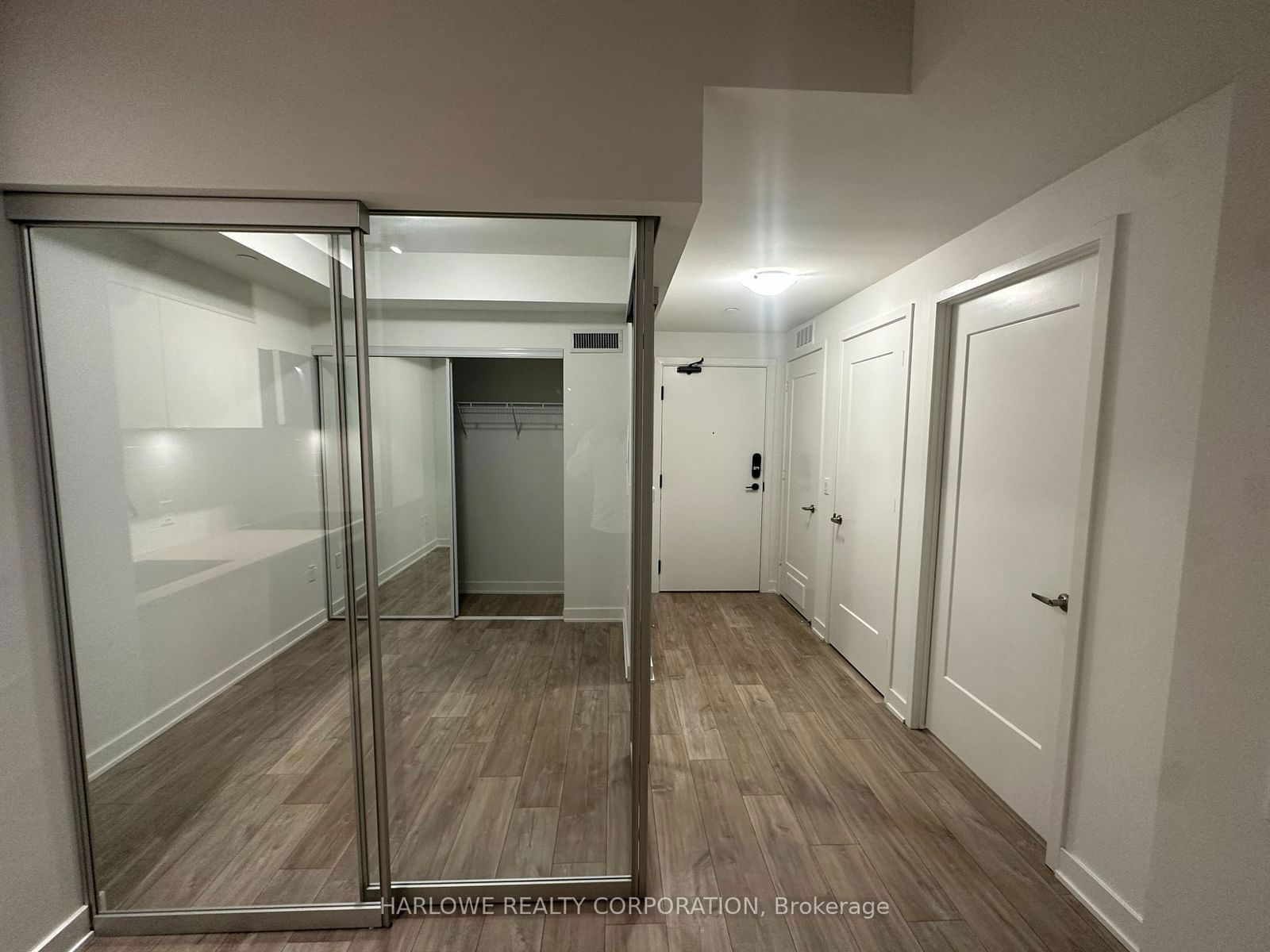 70 Princess St, unit 611 E for rent - image #11