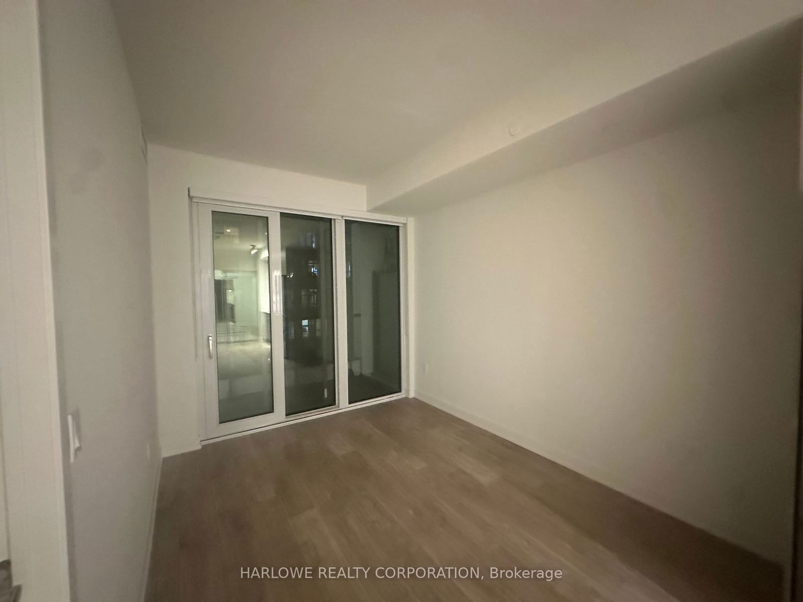 70 Princess St, unit 611 E for rent - image #4