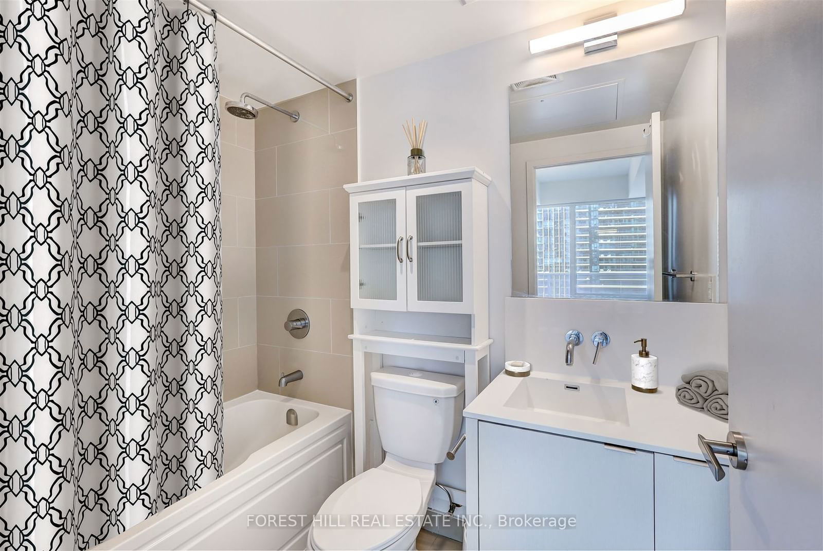 88 HARBOUR St, unit 1004 for sale - image #9