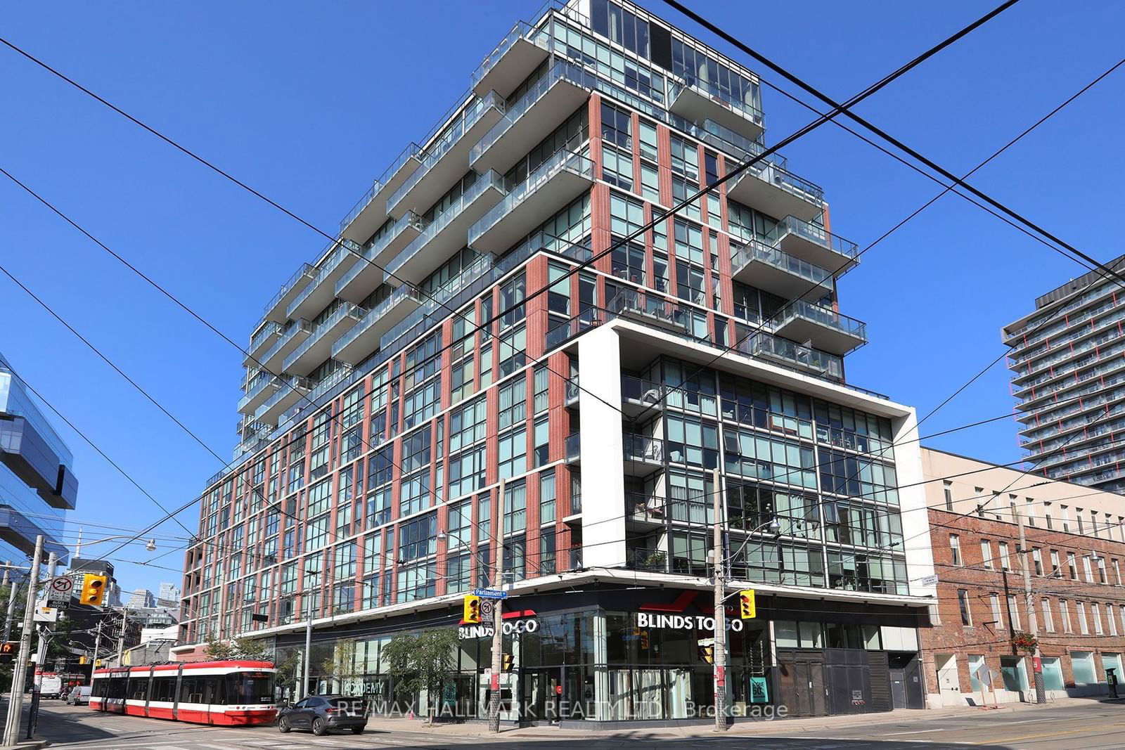 318 King St E, unit 1104 for sale - image #1