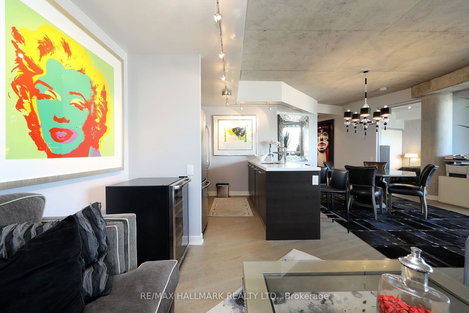 318 King St E, unit 1104 for sale - image #14