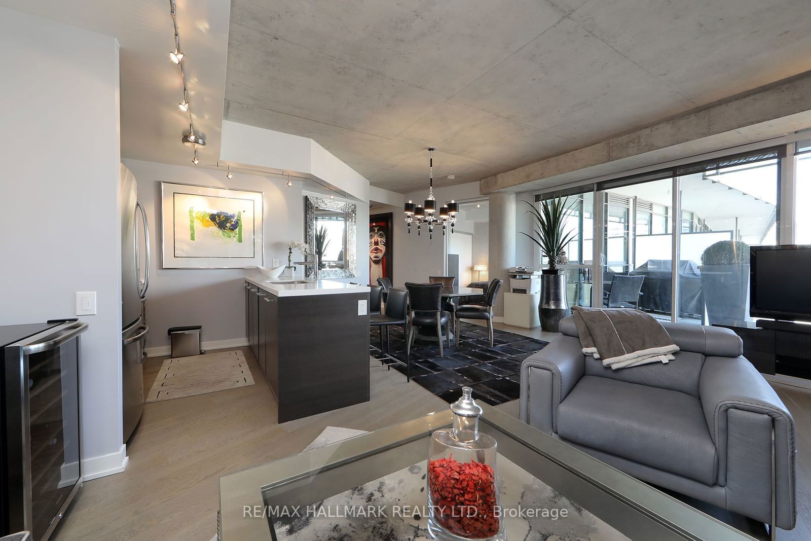 318 King St E, unit 1104 for sale - image #15