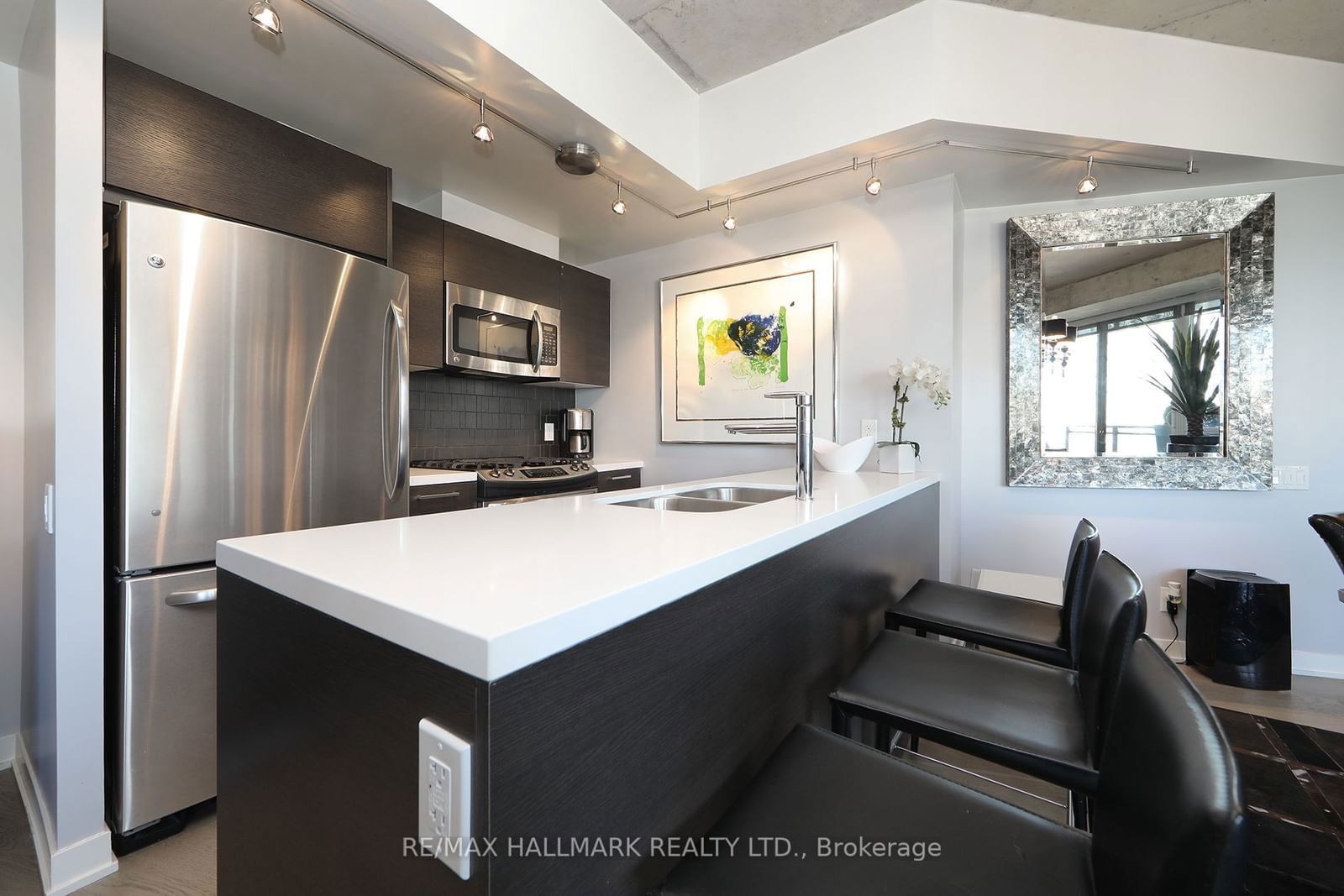 318 King St E, unit 1104 for sale - image #19