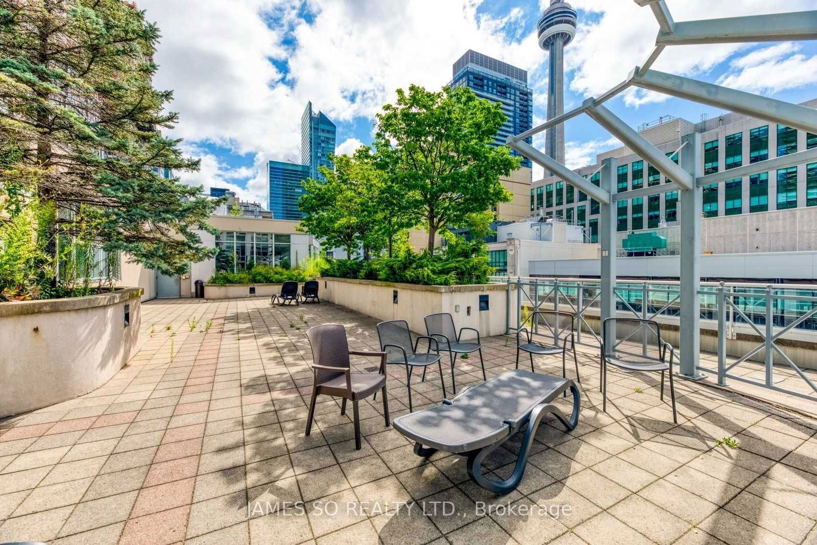 270 Wellington St W, unit 511 for sale - image #25